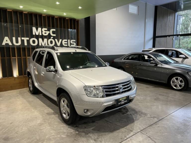 RENAULT - DUSTER - 2013/2013 - Prata - R$ 49.900,00