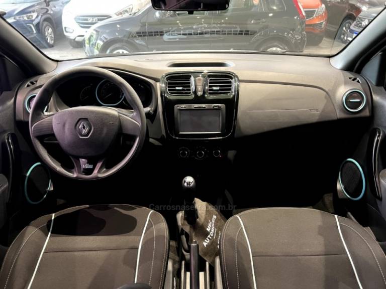 RENAULT - SANDERO - 2017/2018 - Branca - R$ 44.900,00