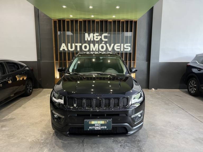 JEEP - COMPASS - 2020/2021 - Preta - R$ 119.900,00
