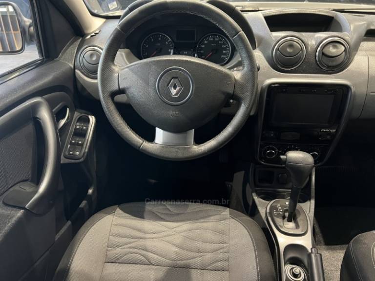 RENAULT - DUSTER - 2012/2013 - Prata - R$ 46.900,00