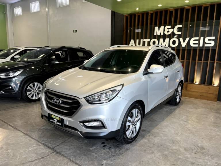 HYUNDAI - IX35 - 2015/2016 - Prata - R$ 79.900,00