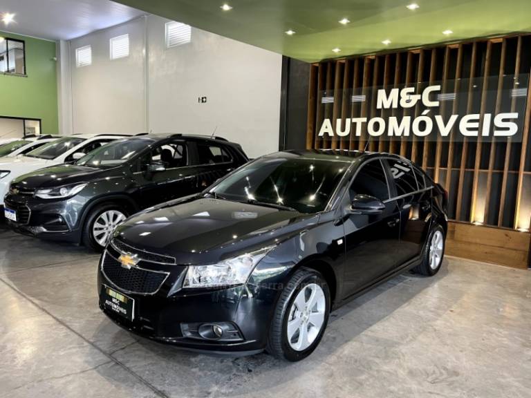 CHEVROLET - CRUZE - 2014/2014 - Preta - R$ 59.900,00