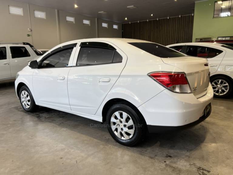 CHEVROLET - PRISMA - 2014/2014 - Branca - R$ 45.900,00