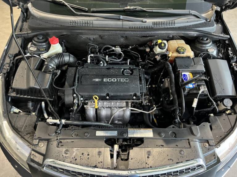 CHEVROLET - CRUZE - 2014/2014 - Preta - R$ 57.900,00