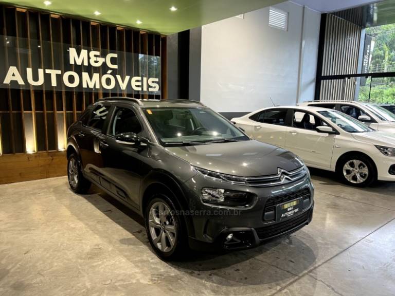 CITROËN - C4 CACTUS - 2022/2022 - Cinza - R$ 81.900,00