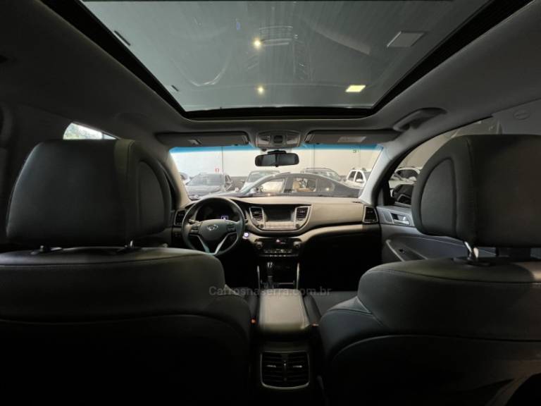 HYUNDAI - TUCSON - 2020/2021 - Preta - R$ 116.900,00