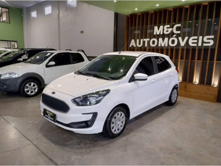 FORD - KA - 2019/2020 - Branca - R$ 49.900,00