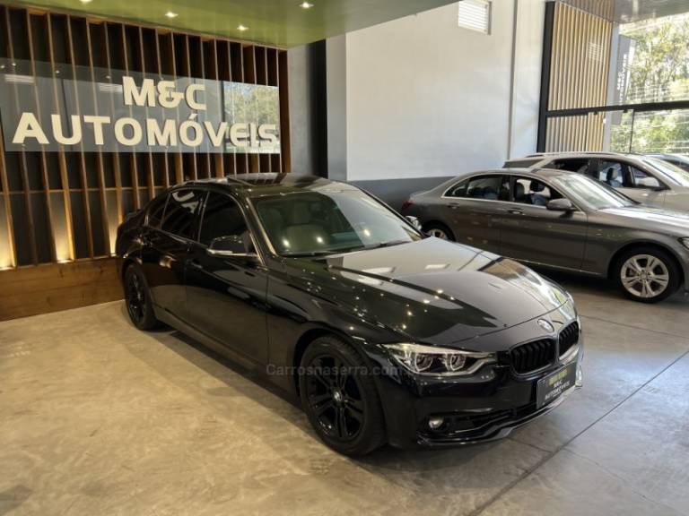 BMW - 320I - 2017/2017 - Preta - R$ 121.900,00