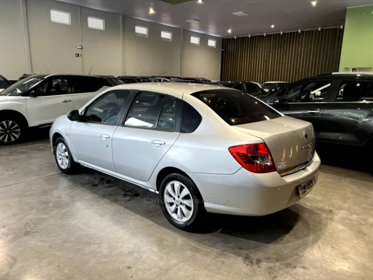 RENAULT - SYMBOL - 2012/2013 - Prata - R$ 30.900,00