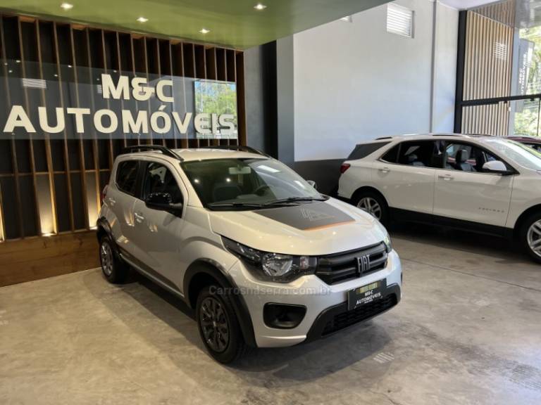 FIAT - MOBI - 2023/2024 - Prata - R$ 62.900,00