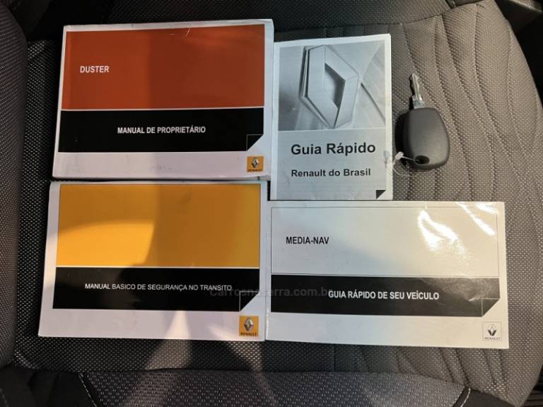 RENAULT - DUSTER - 2014/2015 - Vermelha - R$ 54.900,00