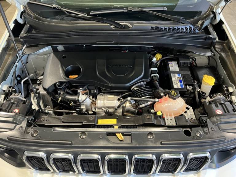 JEEP - RENEGADE - 2023/2023 - Branca - R$ 107.900,00
