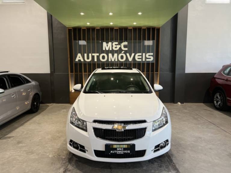 CHEVROLET - CRUZE - 2014/2014 - Branca - R$ 69.900,00