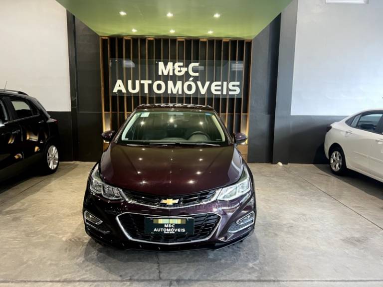 CHEVROLET - CRUZE - 2017/2017 - Vinho - R$ 81.900,00