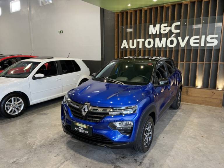RENAULT - KWID - 2022/2023 - Azul - R$ 57.900,00