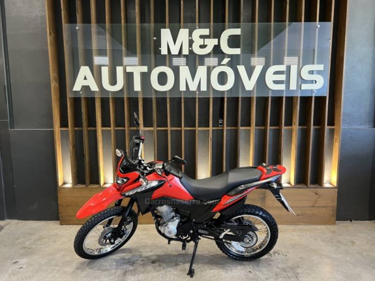 HONDA - NXR 160 - 2024/2025 - Vermelha - R$ 22.900,00