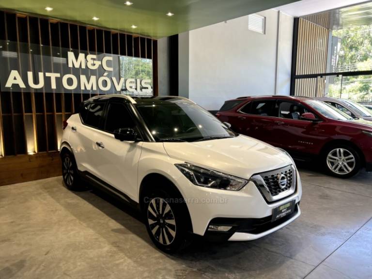 NISSAN - KICKS - 2019/2020 - Branca - R$ 89.900,00