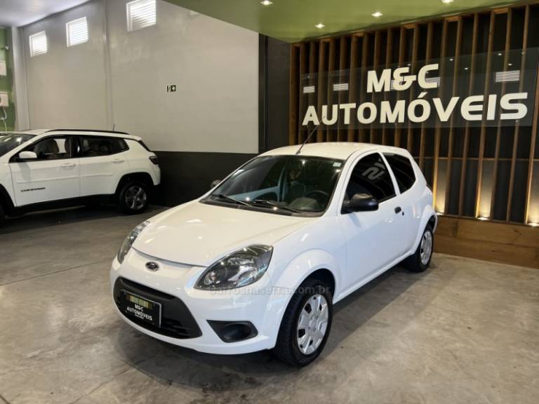 FORD - KA - 2013/2013 - Branca - R$ 25.900,00