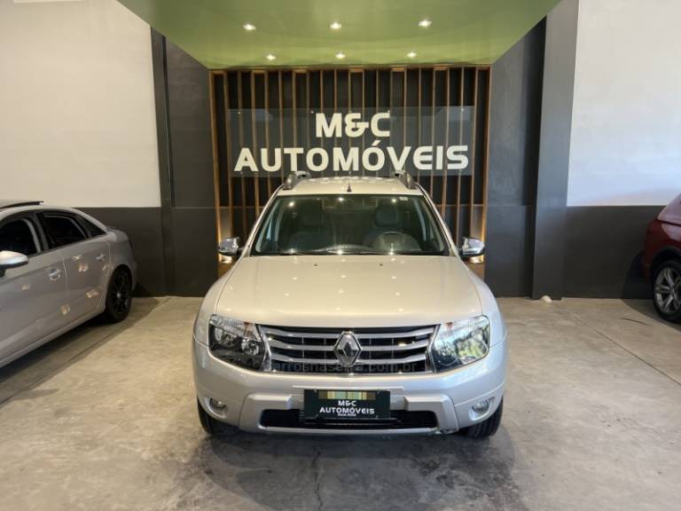 RENAULT - DUSTER - 2012/2013 - Prata - R$ 46.900,00