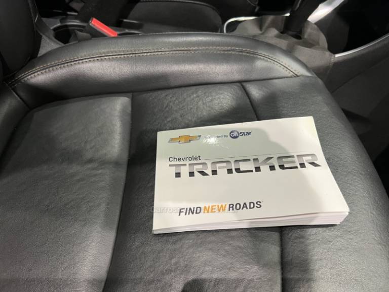 CHEVROLET - TRACKER - 2018/2018 - Cinza - R$ 84.900,00