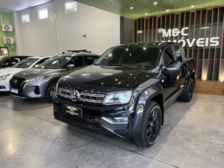 VOLKSWAGEN - AMAROK - 2019/2019 - Preta - R$ 150.900,00