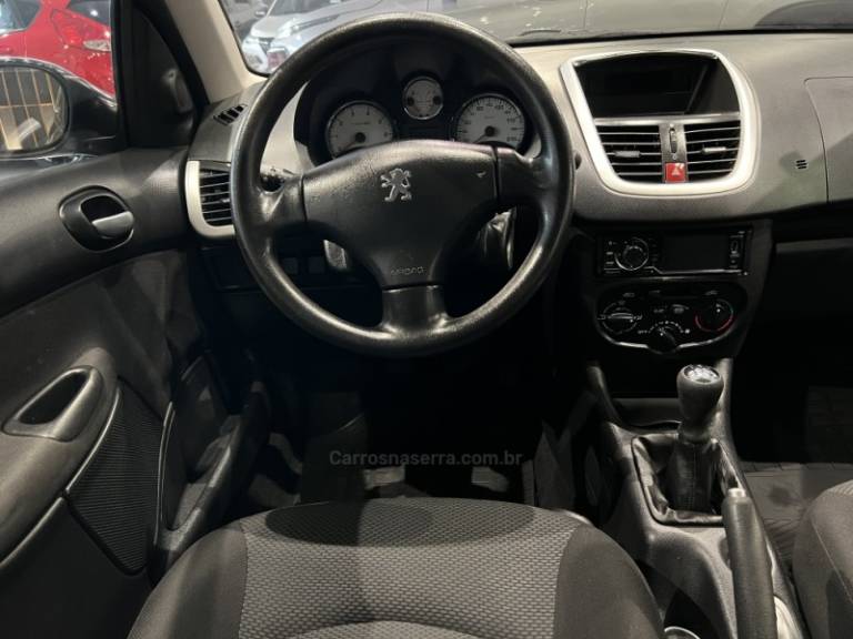 PEUGEOT - 207 - 2011/2012 - Cinza - R$ 24.900,00