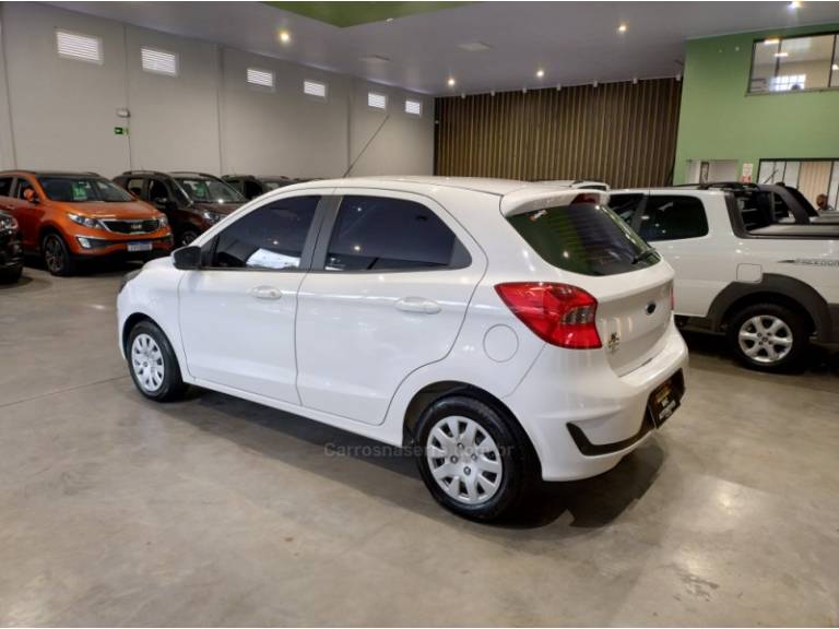 FORD - KA - 2019/2020 - Branca - R$ 49.900,00