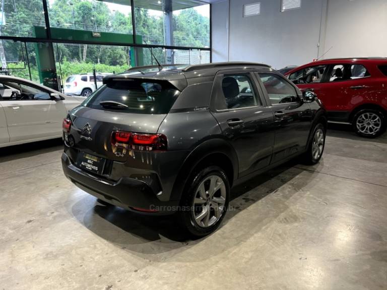 CITROËN - C4 CACTUS - 2022/2022 - Cinza - R$ 81.900,00