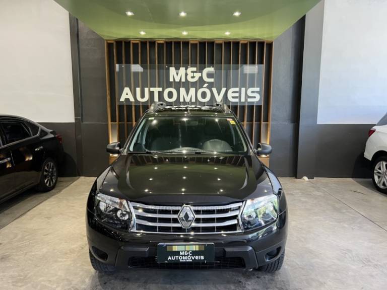 RENAULT - DUSTER - 2014/2015 - Preta - R$ 54.900,00