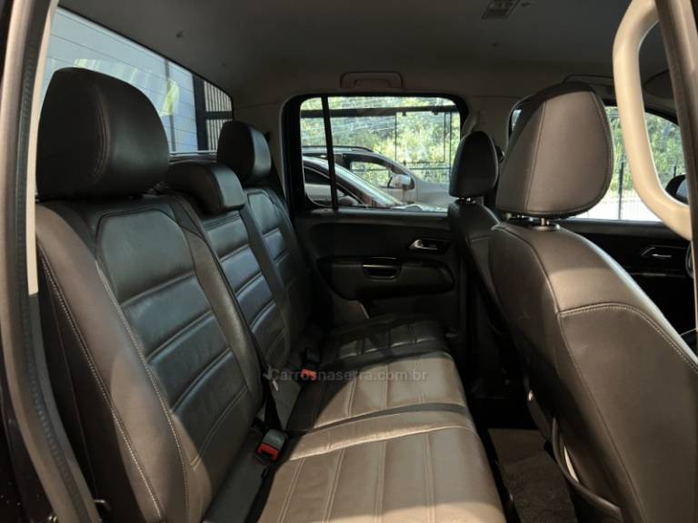VOLKSWAGEN - AMAROK - 2019/2019 - Preta - R$ 150.900,00