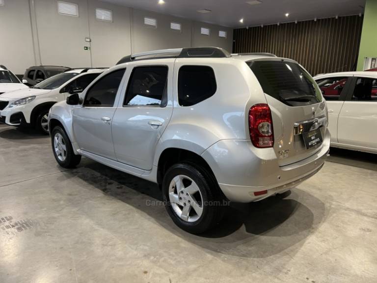 RENAULT - DUSTER - 2013/2013 - Prata - R$ 49.900,00