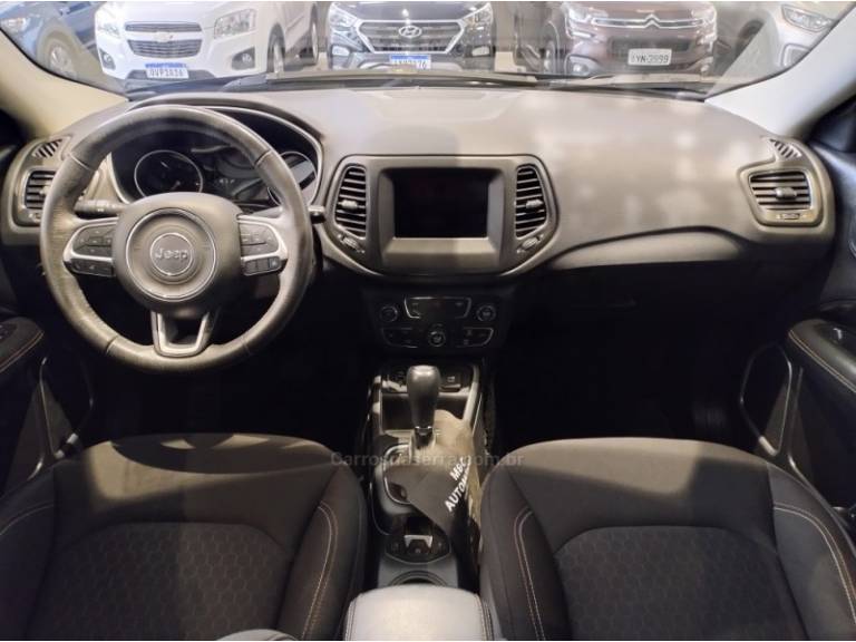 JEEP - COMPASS - 2017/2018 - Preta - R$ 93.900,00