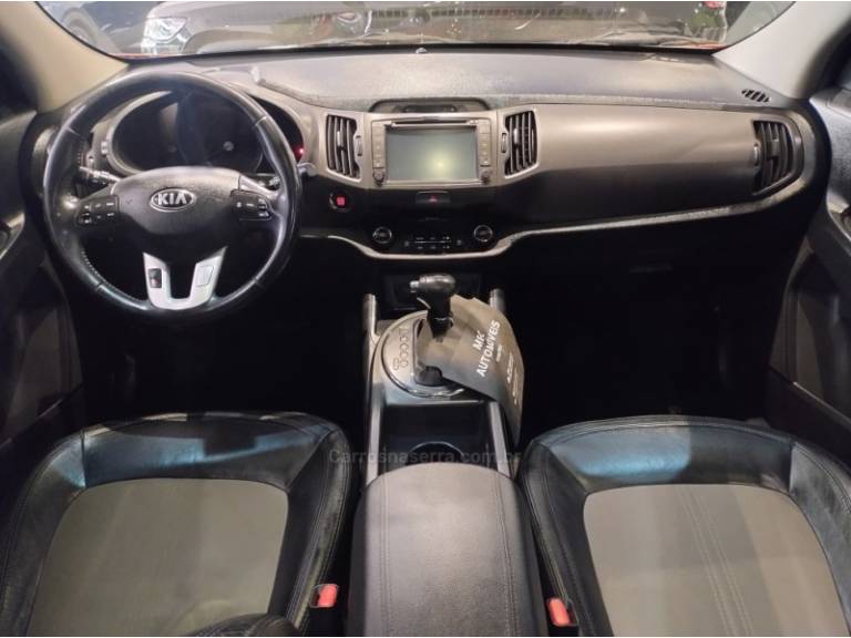 KIA MOTORS - SPORTAGE - 2013/2014 - Laranja - R$ 81.900,00