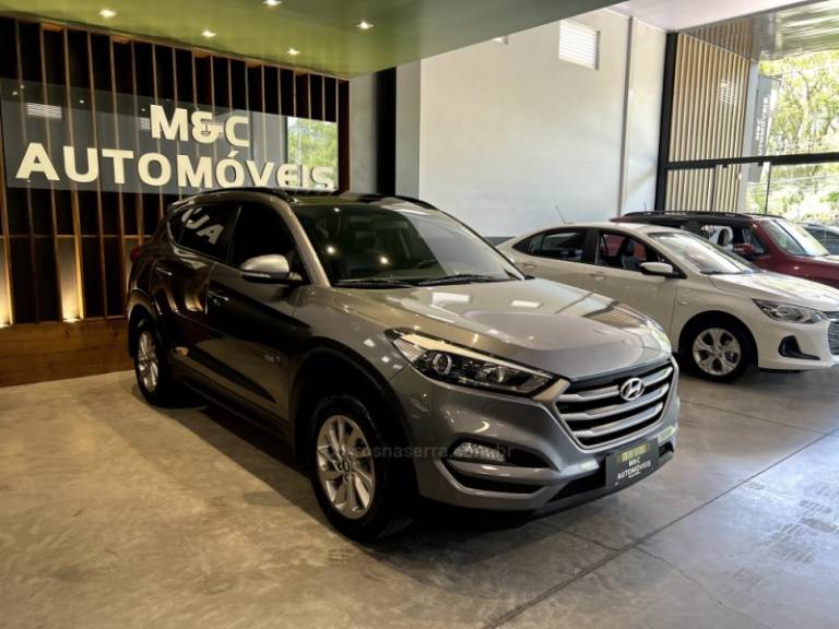 HYUNDAI - TUCSON - 2017/2018 - Cinza - R$ 103.900,00