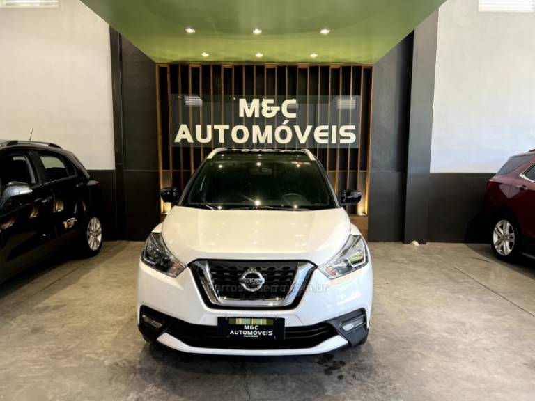 NISSAN - KICKS - 2019/2020 - Branca - R$ 89.900,00