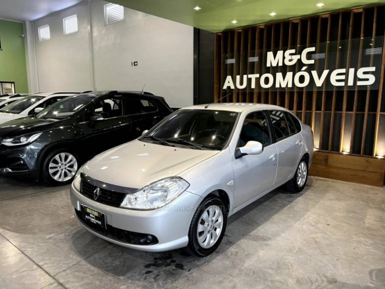 RENAULT - SYMBOL - 2012/2013 - Prata - R$ 30.900,00