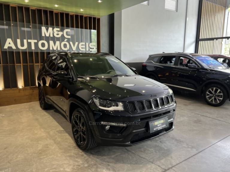 JEEP - COMPASS - 2020/2021 - Preta - R$ 119.900,00
