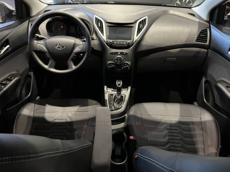 HYUNDAI - HB20S - 2019/2019 - Branca - R$ 68.900,00
