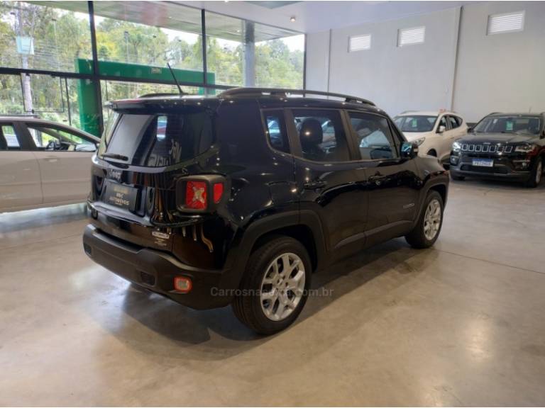 JEEP - RENEGADE - 2015/2016 - Preta - R$ 69.900,00