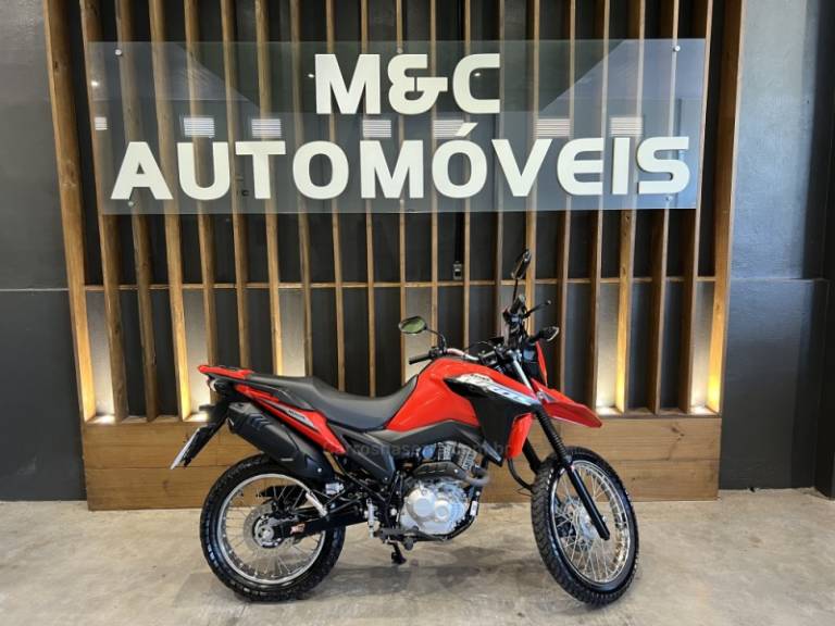 HONDA - NXR 160 - 2024/2025 - Vermelha - R$ 22.900,00
