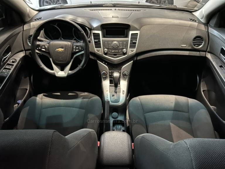 CHEVROLET - CRUZE - 2014/2014 - Preta - R$ 57.900,00
