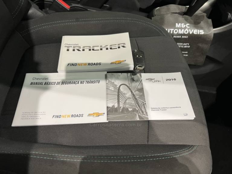 CHEVROLET - TRACKER - 2016/2016 - Branca - R$ 69.900,00