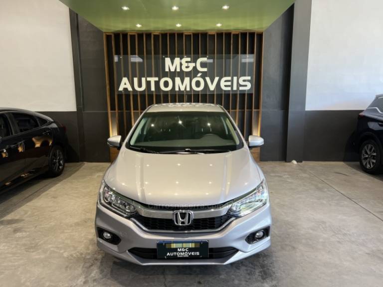 HONDA - CITY - 2018/2019 - Prata - R$ 81.900,00
