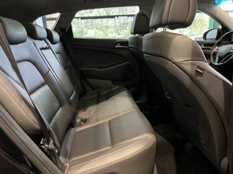 HYUNDAI - TUCSON - 2020/2021 - Preta - R$ 116.900,00