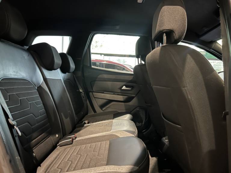 RENAULT - DUSTER - 2020/2021 - Marrom - R$ 91.900,00