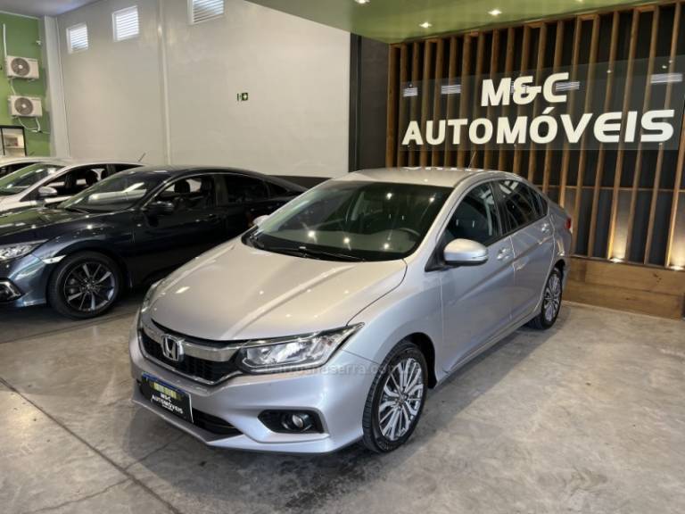 HONDA - CITY - 2018/2019 - Prata - R$ 81.900,00