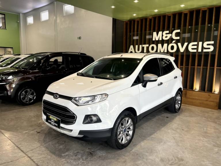 FORD - ECOSPORT - 2014/2015 - Branca - R$ 57.900,00