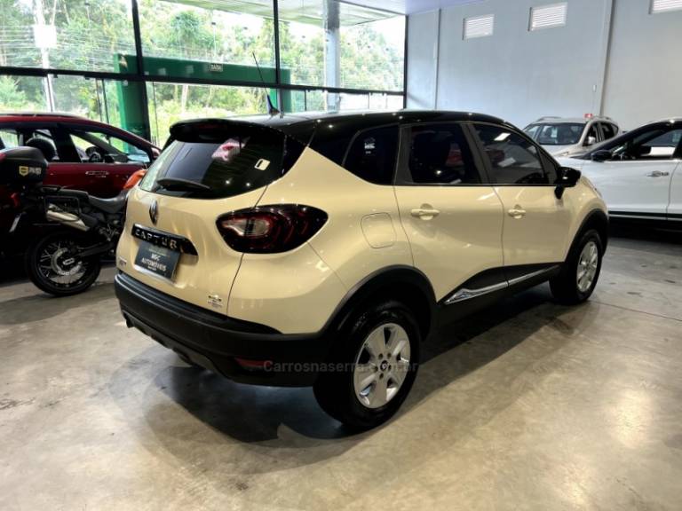 RENAULT - CAPTUR - 2019/2019 - Bege - R$ 69.900,00