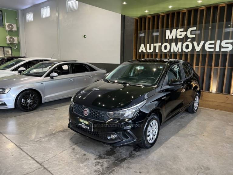 FIAT - ARGO - 2019/2019 - Preta - R$ 51.900,00