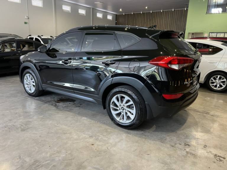 HYUNDAI - TUCSON - 2020/2021 - Preta - R$ 116.900,00